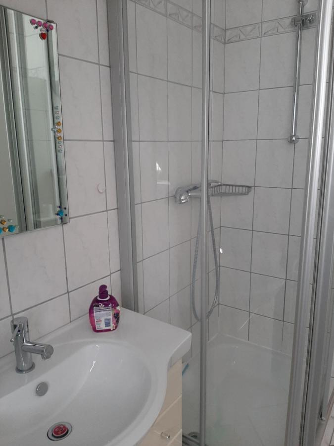 Familienfreundliche Ferienwohnung Auf Dem Lande Monteur Wohnung 黑森奥尔登多夫 外观 照片